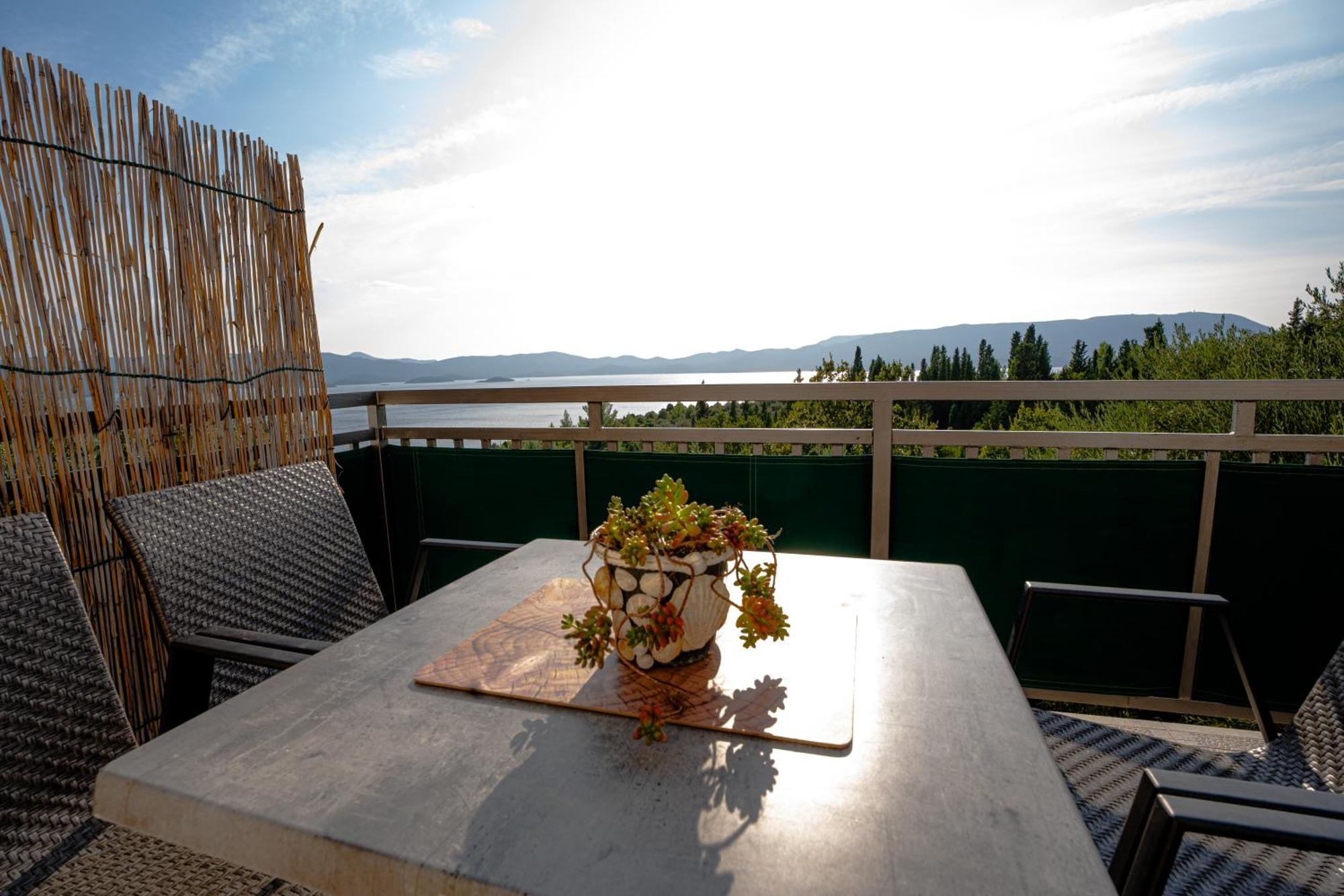 Apartmani Kremena Small Beach 200M Klek Exterior photo