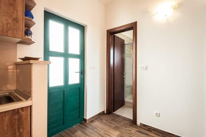 Apartmani Kremena Small Beach 200M Klek Exterior photo